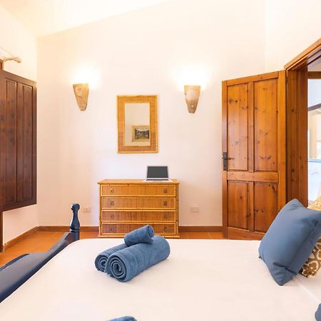 Villa Corallo - Free Wifi - 1Km From The Beach Villasimius Exteriör bild