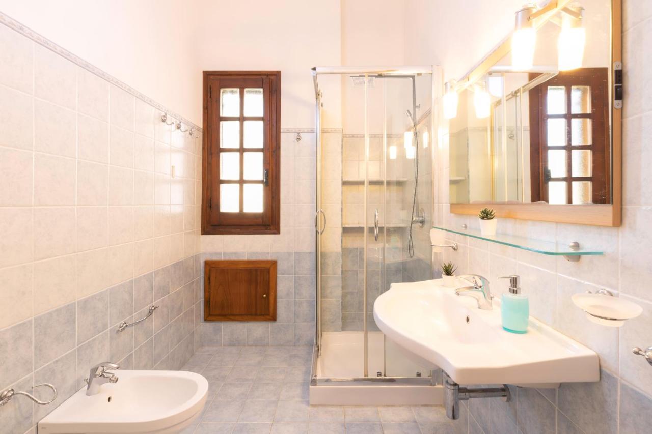 Villa Corallo - Free Wifi - 1Km From The Beach Villasimius Exteriör bild